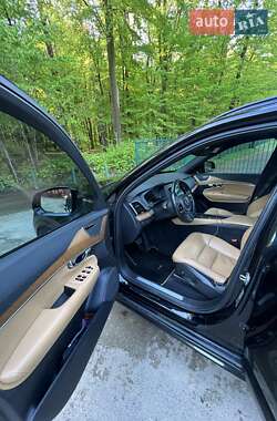 Внедорожник / Кроссовер Volvo XC90 2017 в 