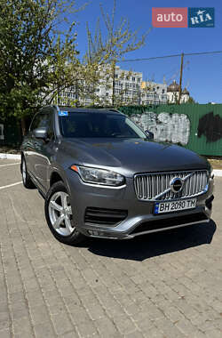 Внедорожник / Кроссовер Volvo XC90 2015 в 