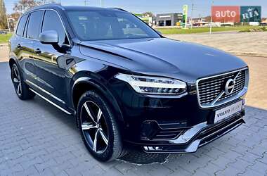 Внедорожник / Кроссовер Volvo XC90 2017 в 