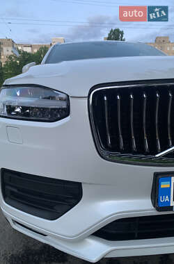 Внедорожник / Кроссовер Volvo XC90 2020 в 