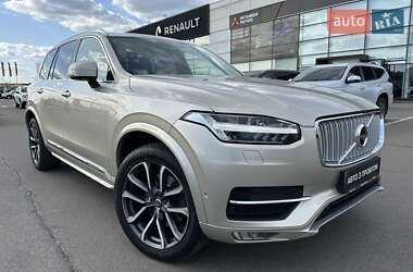 Позашляховик / Кросовер Volvo XC90 2015 в Києві