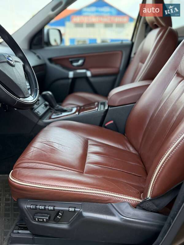 Позашляховик / Кросовер Volvo XC90 2013 в Києві