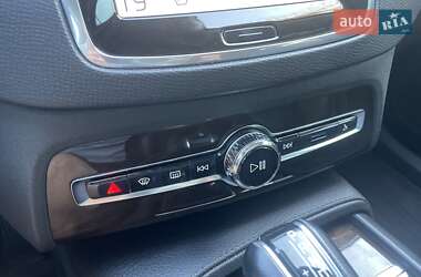 Внедорожник / Кроссовер Volvo XC90 2015 в 