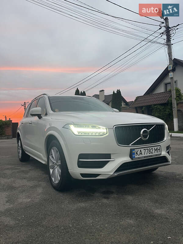 Позашляховик / Кросовер Volvo XC90 2015 в 