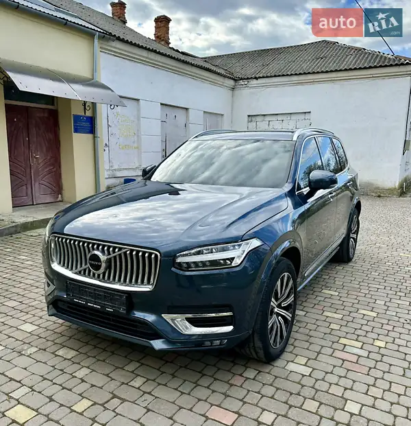 Внедорожник / Кроссовер Volvo XC90 2021 в 