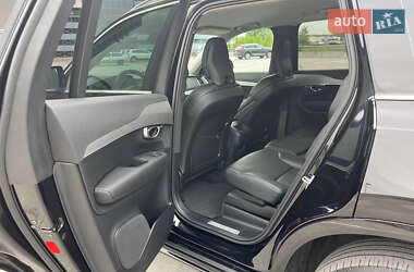 Позашляховик / Кросовер Volvo XC90 2022 в 
