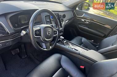 Внедорожник / Кроссовер Volvo XC90 2018 в 