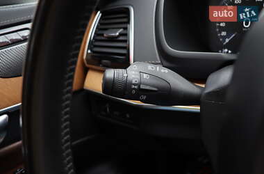 Внедорожник / Кроссовер Volvo XC90 2018 в 