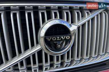Позашляховик / Кросовер Volvo XC90 2015 в 