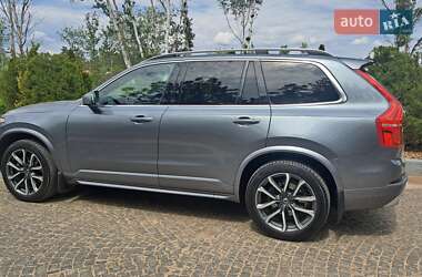 Позашляховик / Кросовер Volvo XC90 2017 в 