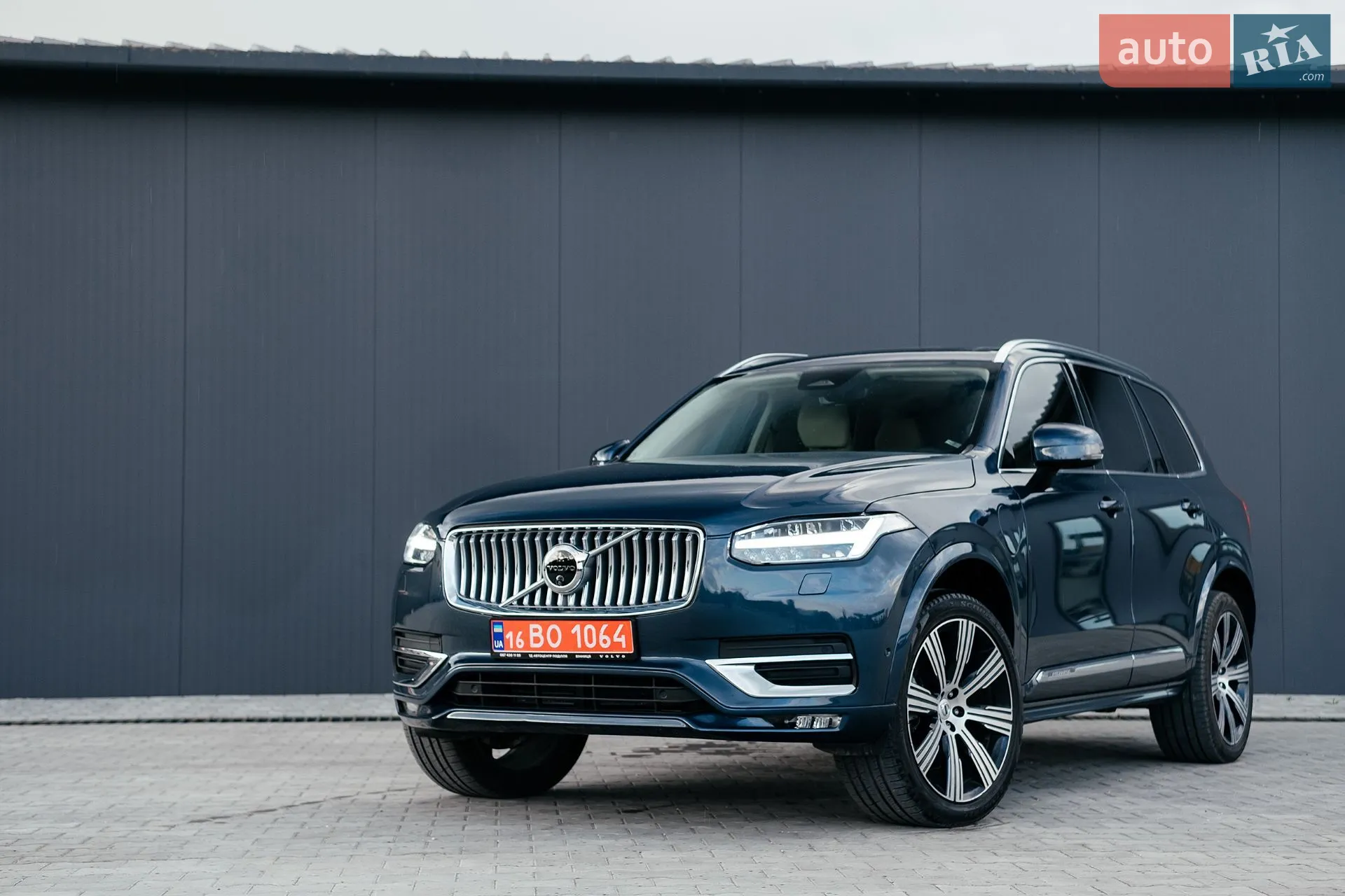 2022 Volvo XC90 - мініатюра 15