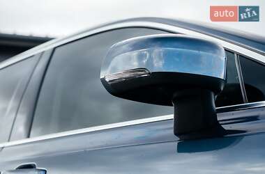 Внедорожник / Кроссовер Volvo XC90 2022 в 