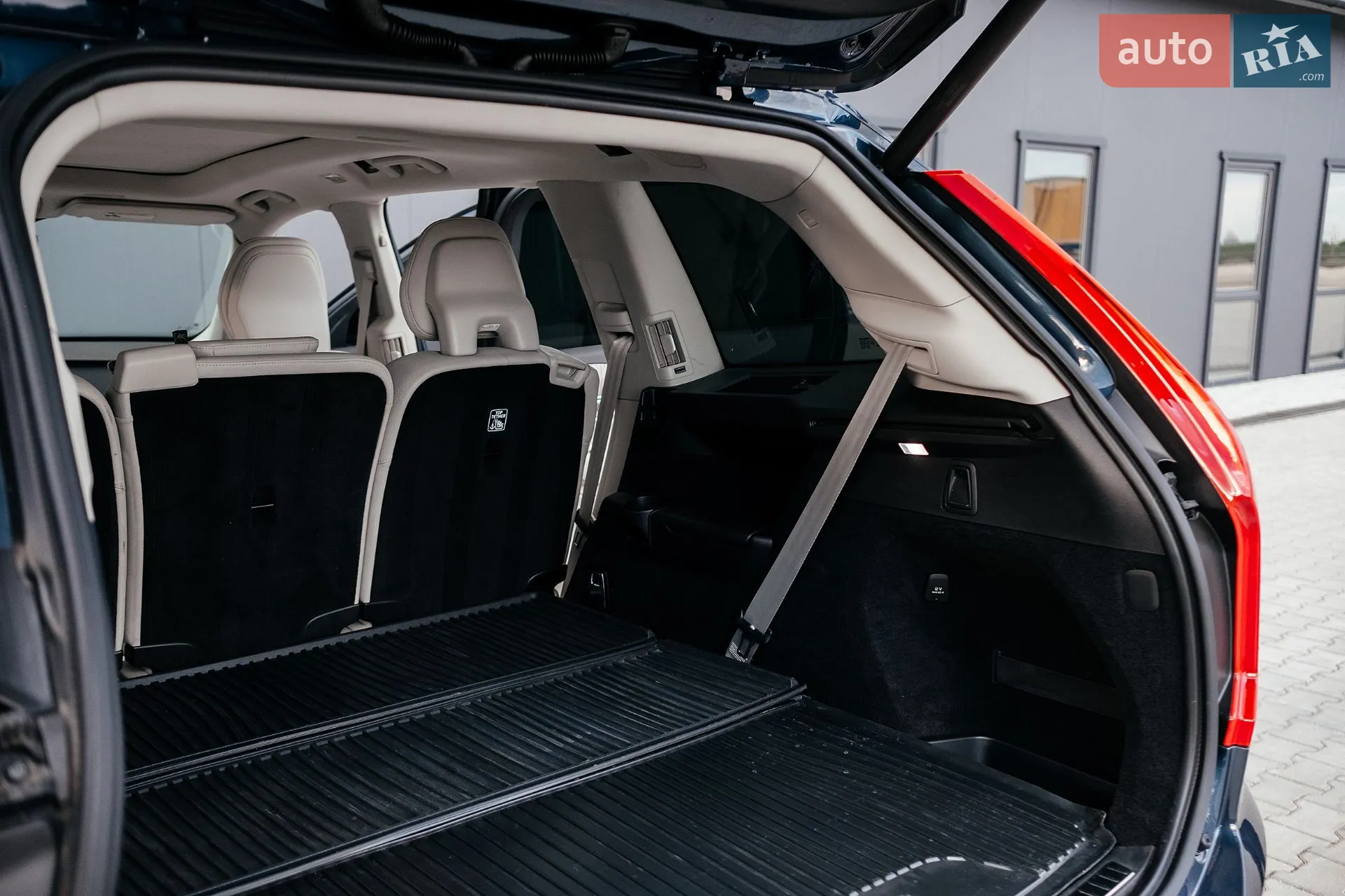 2022 Volvo XC90 - мініатюра 56