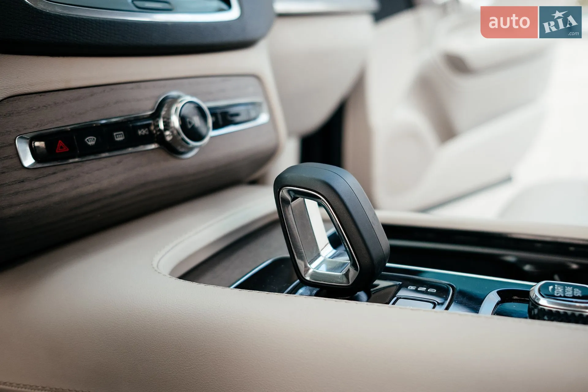 2022 Volvo XC90 - мініатюра 61
