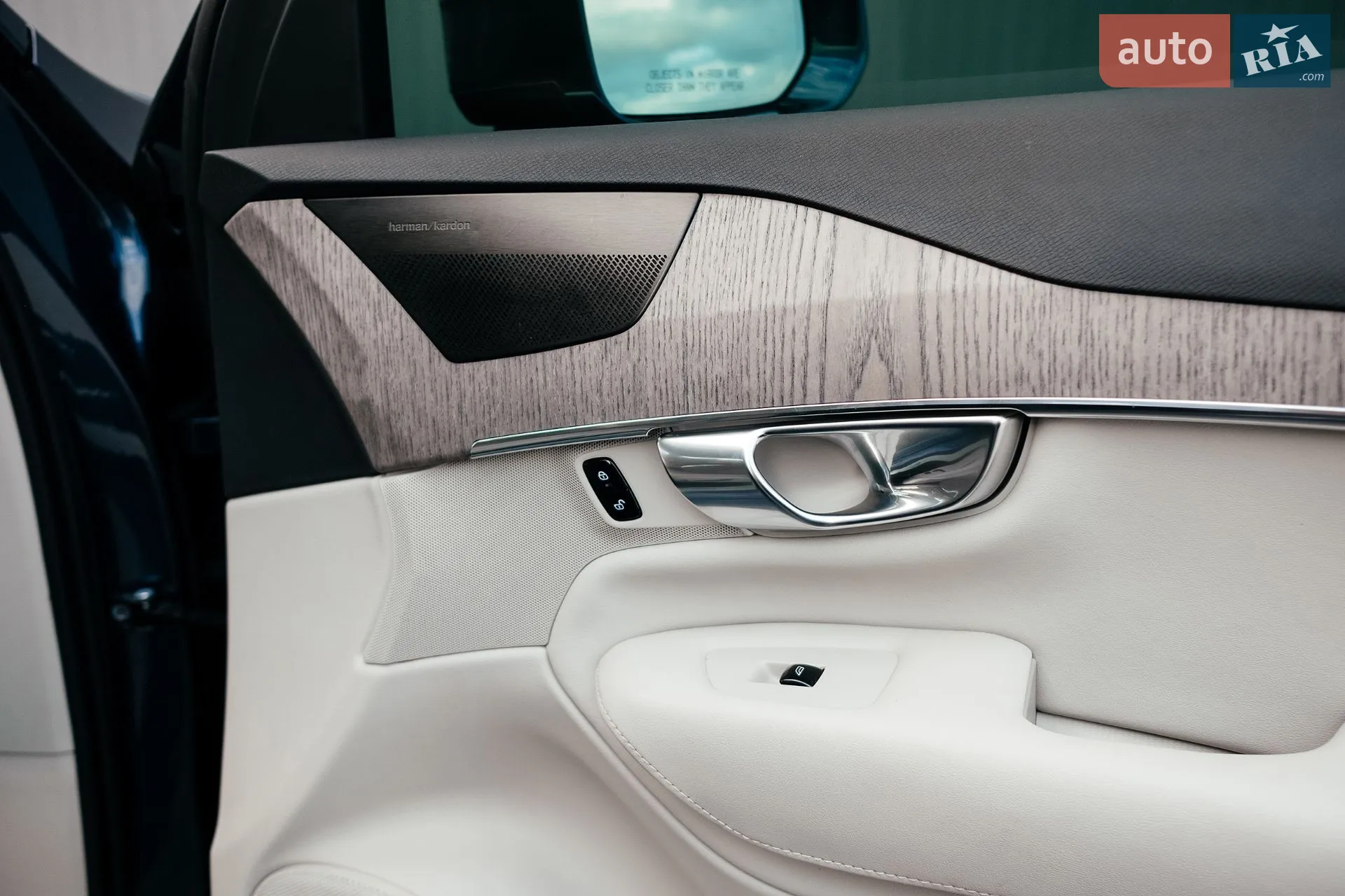 2022 Volvo XC90 - мініатюра 171