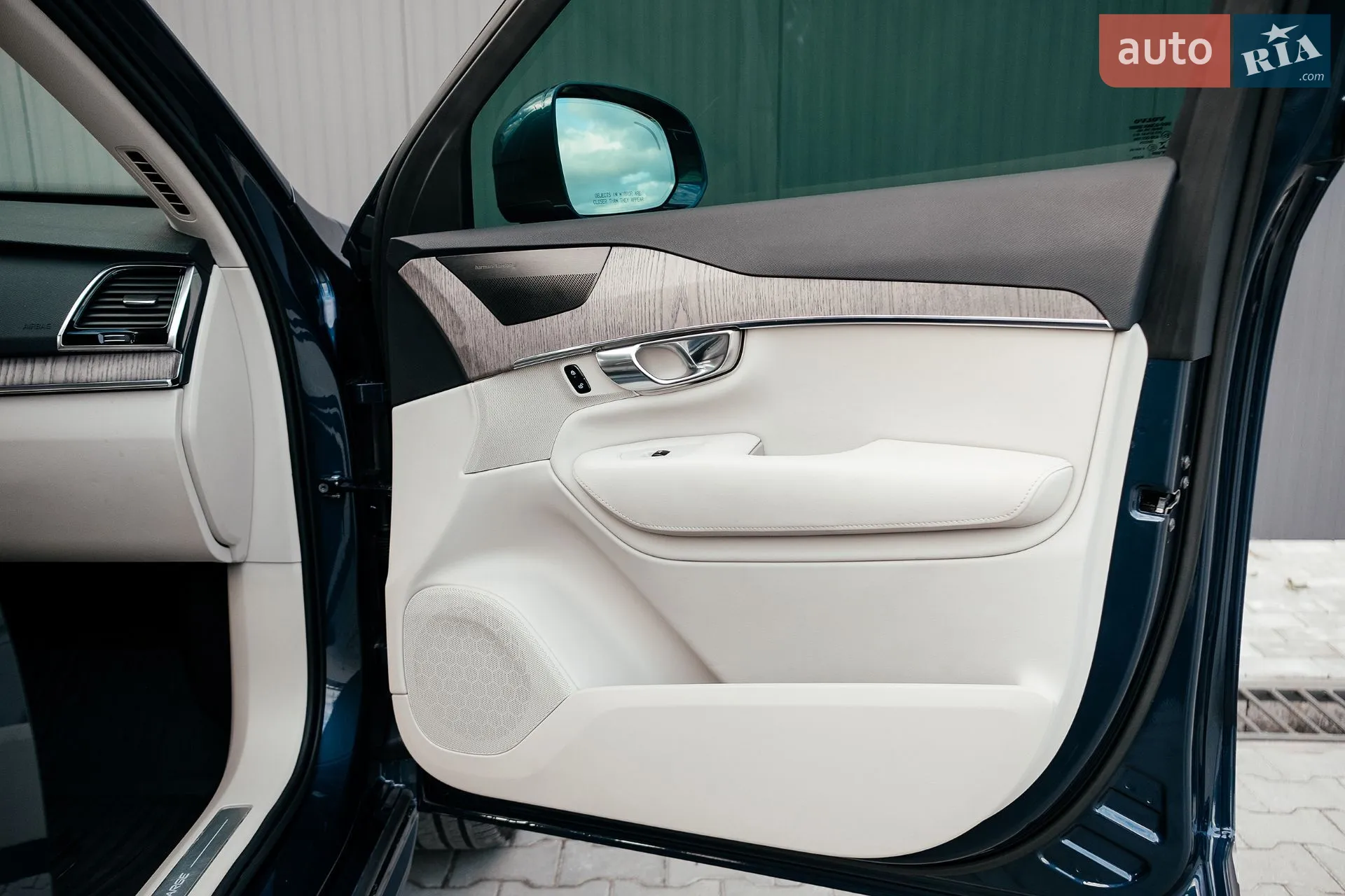 2022 Volvo XC90 - мініатюра 240