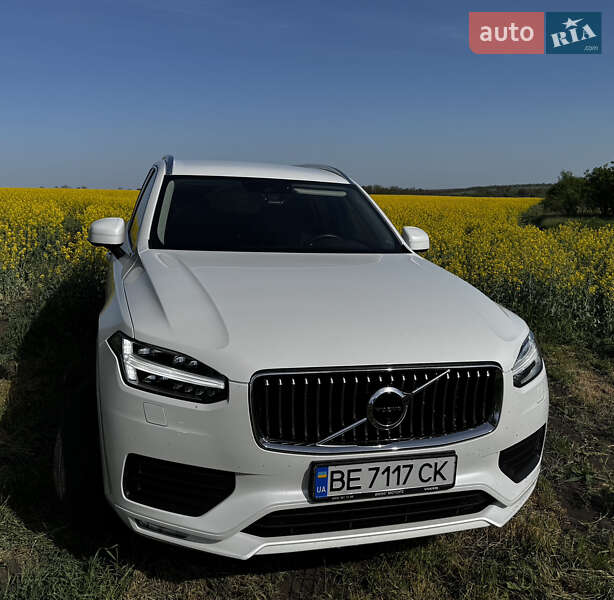 Volvo XC90 2019