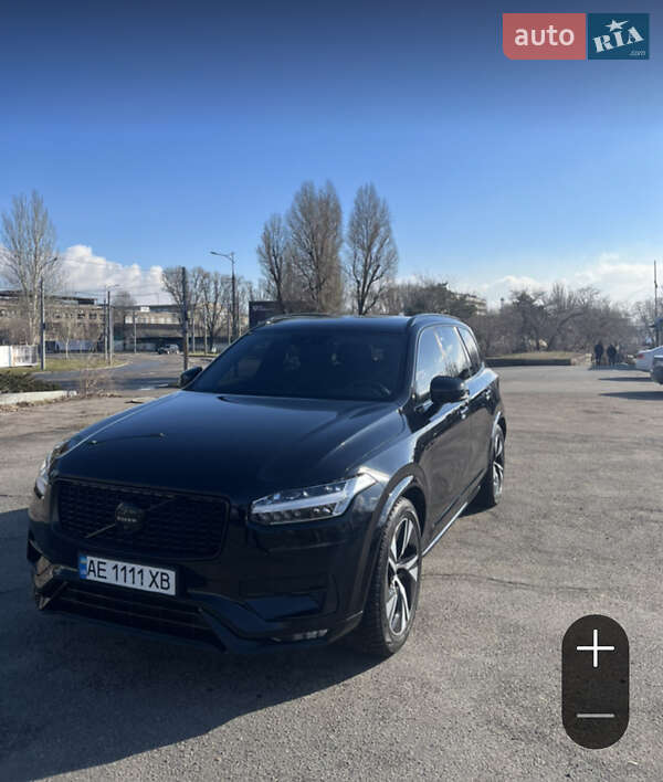 Внедорожник / Кроссовер Volvo XC90 2021 в 