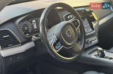 Внедорожник / Кроссовер Volvo XC90 2019 в 