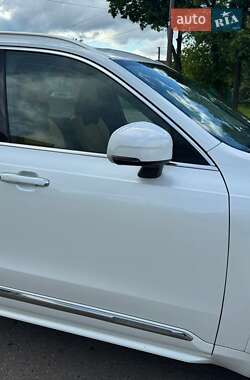 Внедорожник / Кроссовер Volvo XC90 2016 в 