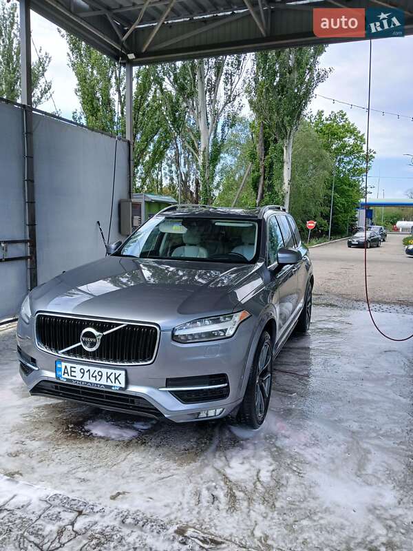 Volvo XC90 2016