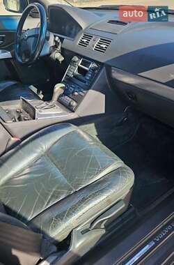 Позашляховик / Кросовер Volvo XC90 2004 в 
