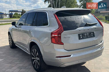 Позашляховик / Кросовер Volvo XC90 2022 в 