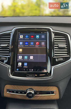 Позашляховик / Кросовер Volvo XC90 2022 в 