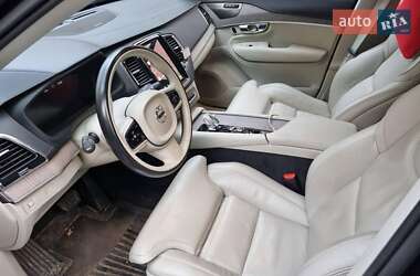 Внедорожник / Кроссовер Volvo XC90 2020 в 
