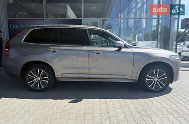 Внедорожник / Кроссовер Volvo XC90 2021 в 
