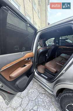 Внедорожник / Кроссовер Volvo XC90 2021 в 