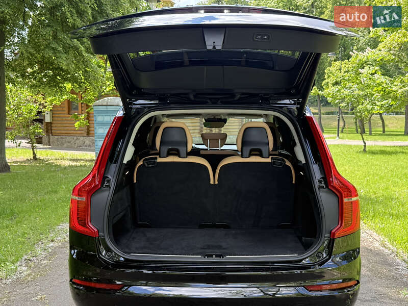 Внедорожник / Кроссовер Volvo XC90 2015 в Киеве
