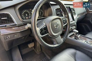 Позашляховик / Кросовер Volvo XC90 2016 в 