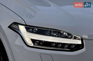 Внедорожник / Кроссовер Volvo XC90 2019 в 