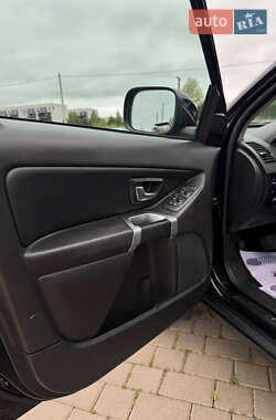 Внедорожник / Кроссовер Volvo XC90 2013 в 