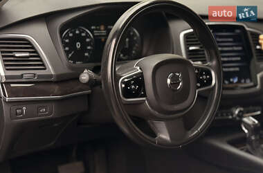 Позашляховик / Кросовер Volvo XC90 2019 в 