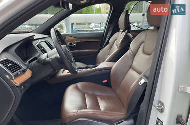 Внедорожник / Кроссовер Volvo XC90 2020 в 