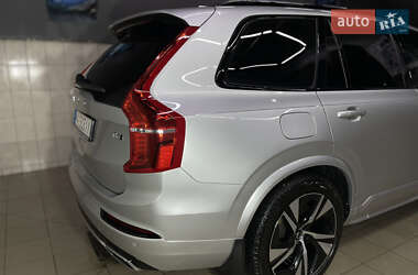 Позашляховик / Кросовер Volvo XC90 2020 в 