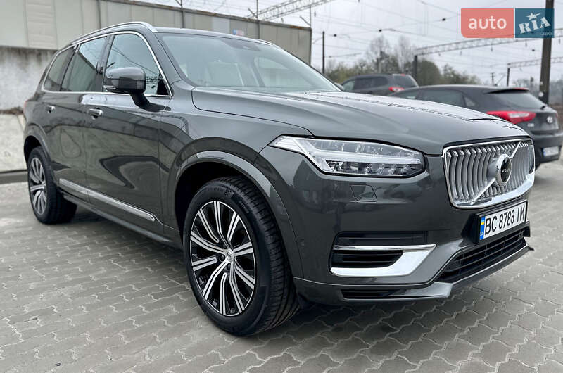 Volvo XC90 2019