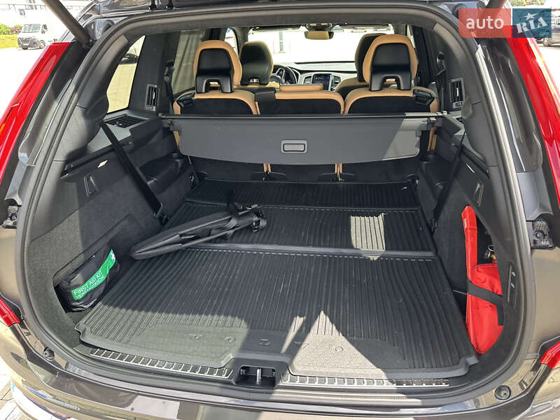 Внедорожник / Кроссовер Volvo XC90 2024 в Ужгороде