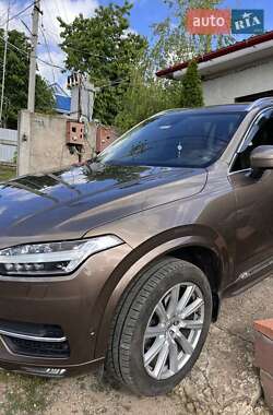 Внедорожник / Кроссовер Volvo XC90 2015 в 