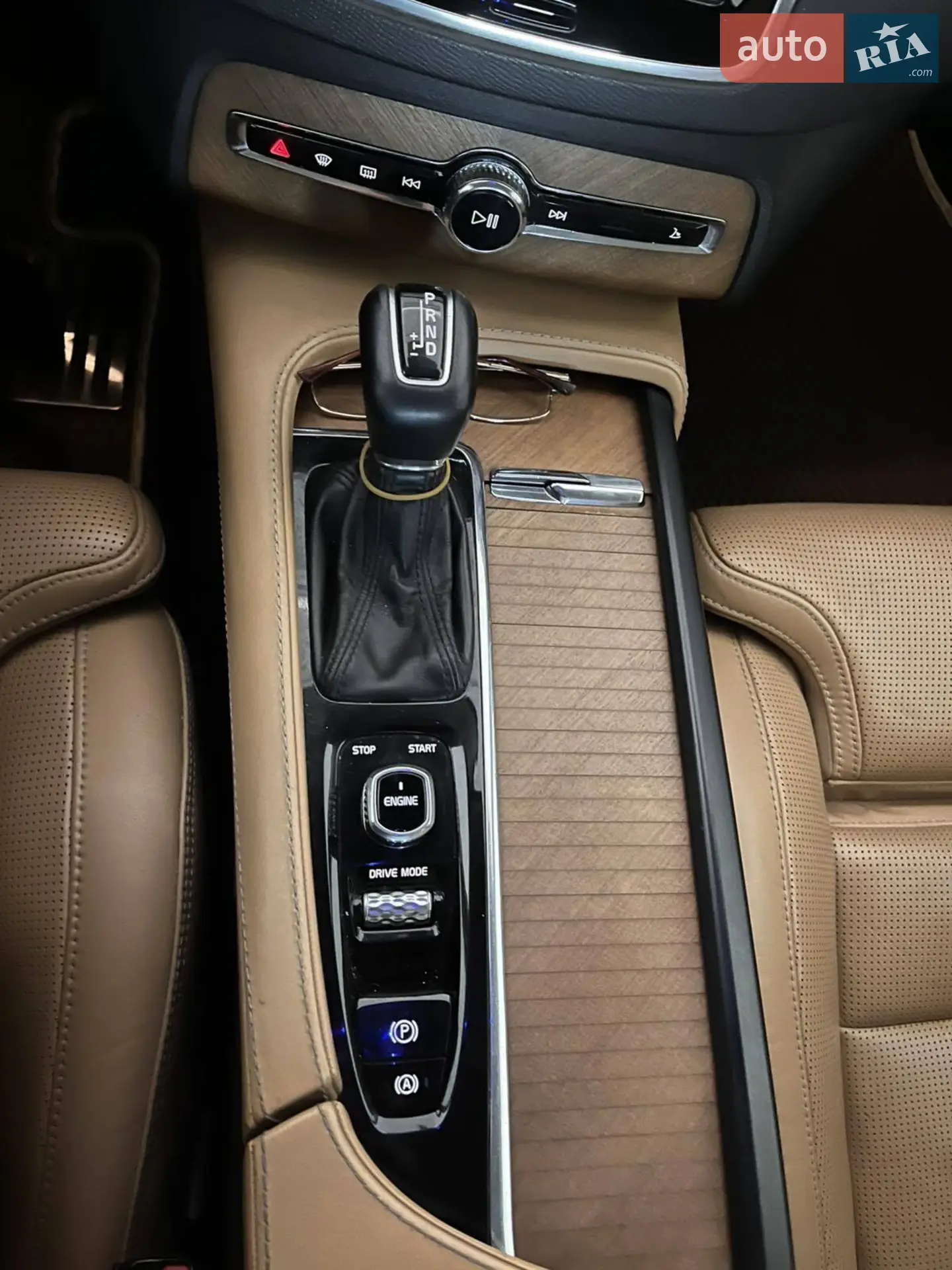 2015 Volvo XC90 - мініатюра 22