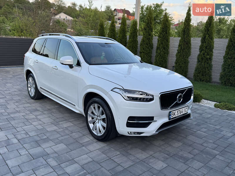 Volvo XC90 2015