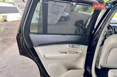 Позашляховик / Кросовер Volvo XC90 2020 в 