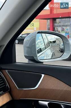 Внедорожник / Кроссовер Volvo XC90 2024 в 