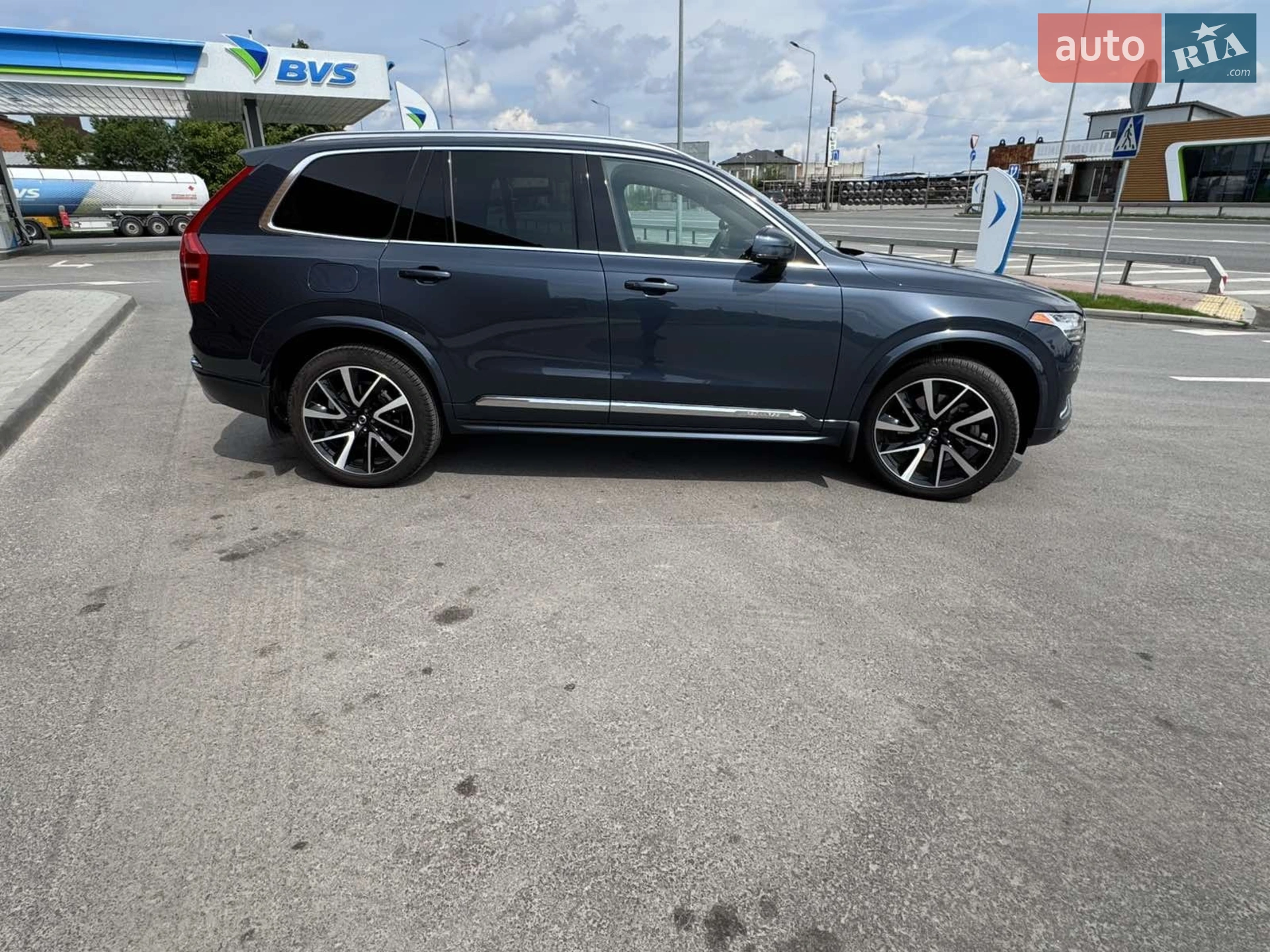 2021 Volvo XC90 - мініатюра 10