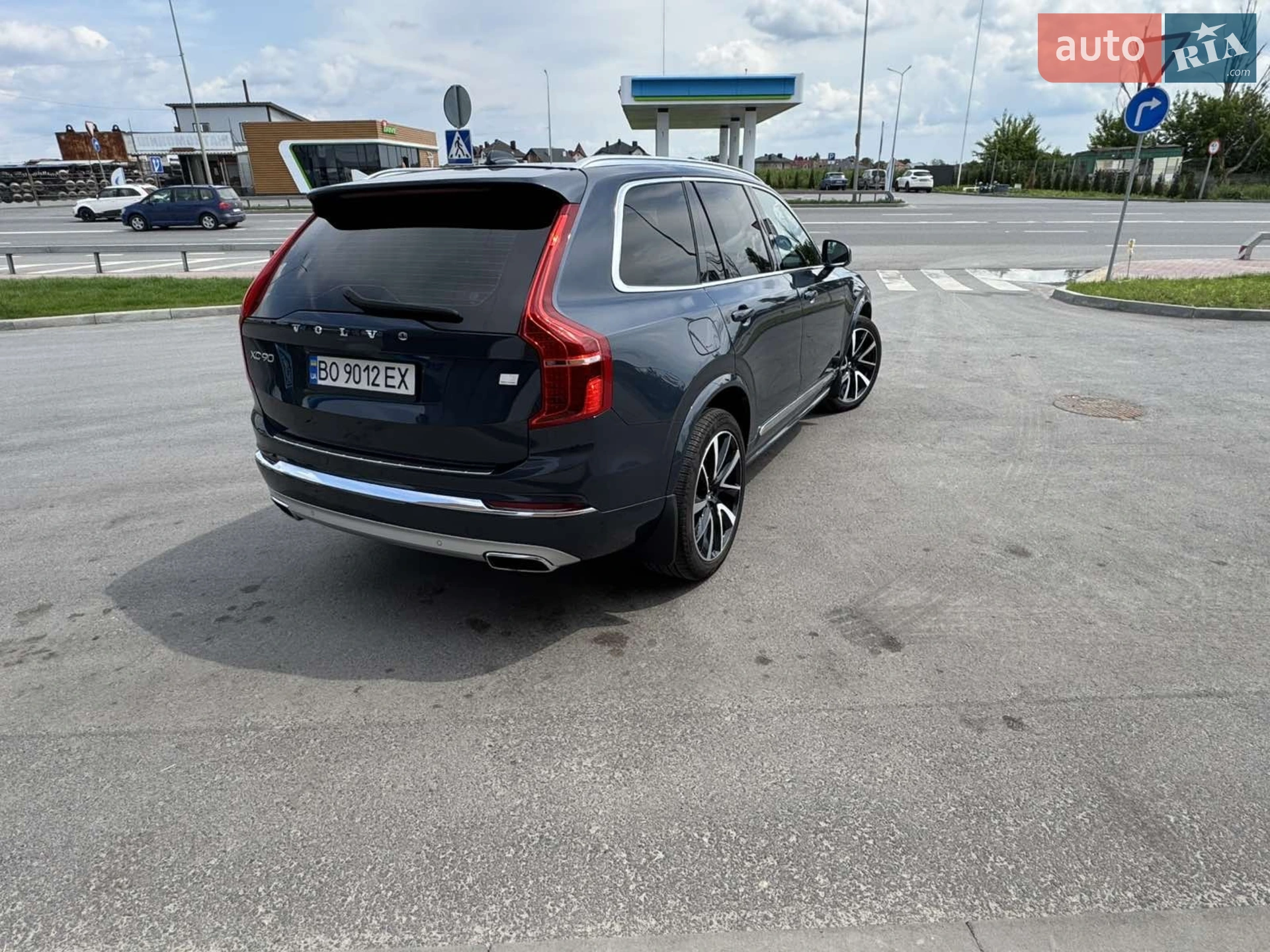 2021 Volvo XC90 - мініатюра 17