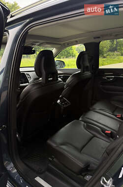 Внедорожник / Кроссовер Volvo XC90 2017 в 