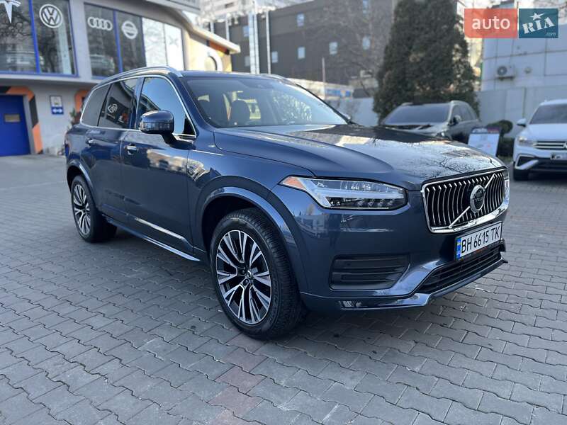 Volvo XC90 2021