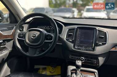 Внедорожник / Кроссовер Volvo XC90 2015 в 